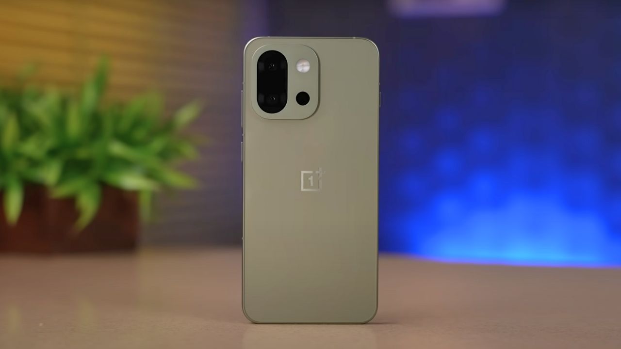 OnePlus 13s